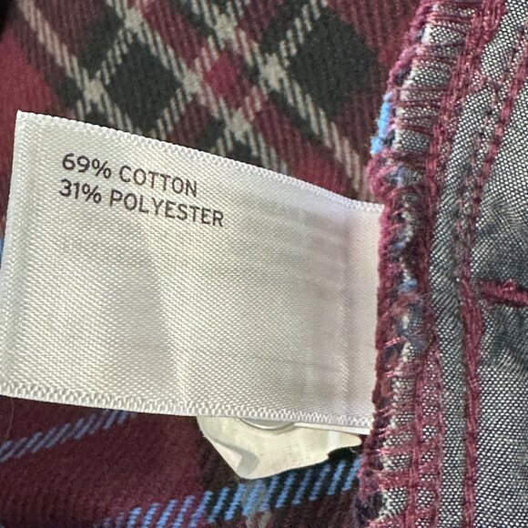 Duluth women’s size 1X heavy purple plaid button front long sleeve shirt - Picture 5 of 6